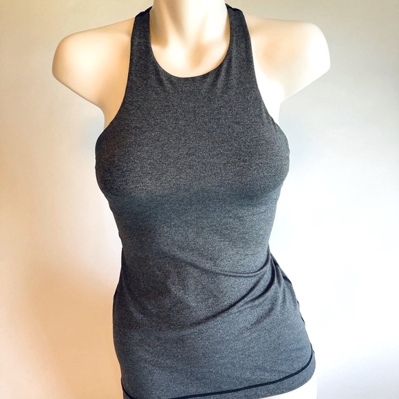 size 2 lululemon top